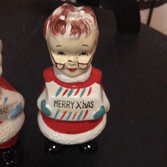 Santa Clause and Mrs Santa Clause Salt and Pepper Shakers - Vintage - as… - Picture 4 of 10